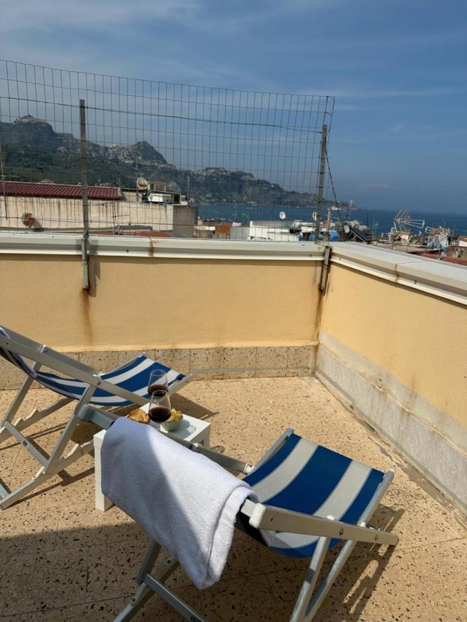 Attico Di Giggia Apartment Giardini Naxos Luaran gambar