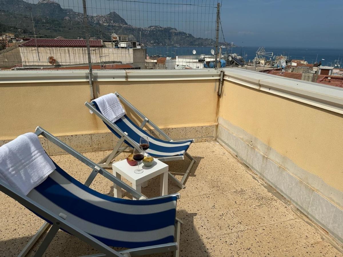 Attico Di Giggia Apartment Giardini Naxos Luaran gambar